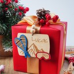 Personalized Wooden Ski-Themed Ornament with Name and Year Christmas Tree Decor Christmas Gift for Ski Enthusiasts