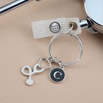 Estetoscopio Personalizado Diseño Bolsa Etiqueta Llavero con Inicial Charm Semana de la Enfermera Apreciación Cumpleaños Regalo para Médico Enfermera Personal Médico