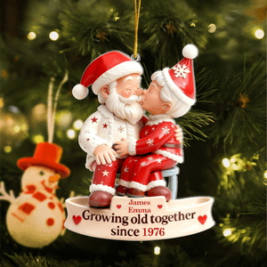 Personalized Santa Couple Acrylic Christmas Ornament with Name and Year Tree Decor Housewarming Christmas Gift for Grandparents