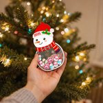 Personalisierter 2025 Weihnachtsbaumschmuck aus Holz mit Anhänger-Teilen in Pfoten- oder Schneemannform und 1–13 Namen Weihnachtsgeschenk für Familie