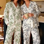 Personalized Multicolour Pet Photo Toile De Jouy Foral Long Sleeve Ladies Pajamas Set Daily Use Pet Party Birthday Gift for Women Pet Lovers