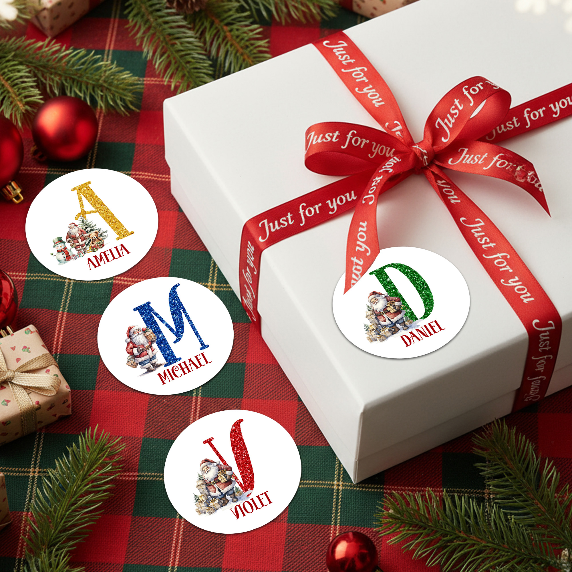 Autocollants Imperméables Personnalisés avec Initiale Nom et Motif du Père Noël Décoration DIY Mignonne Cadeaux pour Famille