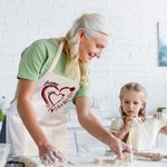 Personalised Double-Layer Heart Kid Adult Cooking Apron with Kid's Names and Pocket Mother's Day Christmas Gift for Grandma Kids