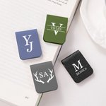 Marque-page magnétique en cuir PU avec nom et initiales Cadeau d'anniversaire pour les amoureux du livre