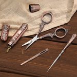 Personalized Family Heart Design Tin Box and 6 Pcs Sewing Tools Set with Kid Names Christmas Birthday Gift for Tailor Sewing Lover