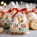 Gepersonaliseerde Kerstman Rendier Sneeuwpop Ontwerp Set van 2 Waterdichte Kerststickers Etiketten met Naam Kerst Decor Feestartikelen voor Familie Kids