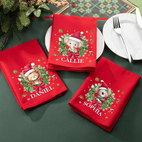 Personalized Cartoon Animals Christmas Wreath 100% Cotton Red Table Napkin with Name Table Decor Christmas Gift for Family Friend