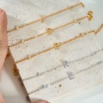 Bracelet Minimaliste Personnalisé Zircon Initial Anniversaire Noël Cadeau de Mariage pour Amies Amis Demoiselles d'Honneur