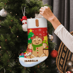 Personalisierte Multicolor Weihnachtsbaum Lebkuchenmann Weihnachtsstrumpf mit Initial Weihnachten Home Decor Geburtstagsgeschenk für Freund Familie