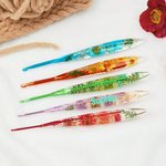 Personalised Multicolour Dried Flower Crochet Hook with Name Ergonomic Sewing Tool Birthday Gift for Crochet Lovers