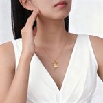 Gepersonaliseerd mooi ontwerp geboorte bloem Ballet dansend meisje ketting met bloemblaadjes rok verjaardagscadeau voor ballerina dansliefhebber