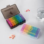 Croce personalizzata Colomba Cuore Mani in preghiera Scatola organizzatrice portatile per pillole settimanali con nome per la conservazione dei farmaci Regalo di viaggio quotidiano per la famiglia e g