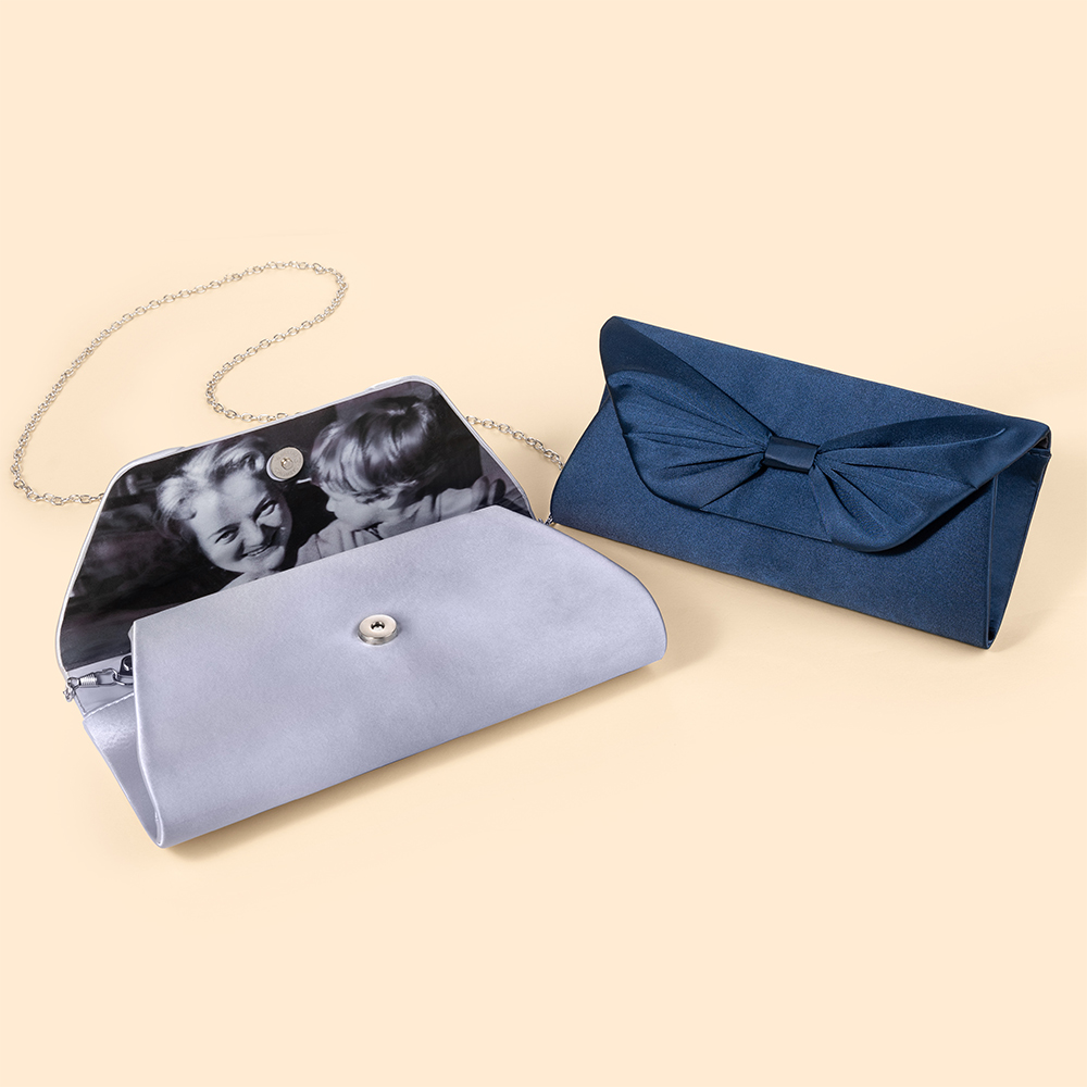 Pochette personnalisée en satin avec nœud papillon et doublure photo Cadeau d'anniversaire de mariage pour femmes