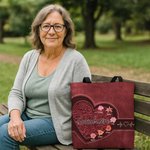 Sac Fourre-tout Imperméable Personnalisé avec 1-12 Noms Fleurs et Titre Cadeau Anniversaire Fête des Mères pour Femme Maman Grand-mère