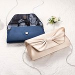 Pochette in raso personalizzata con fiocco e fodera fotografica Regalo di matrimonio e anniversario per le donne