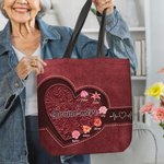 Sac Fourre-tout Imperméable Personnalisé avec 1-12 Noms Fleurs et Titre Cadeau Anniversaire Fête des Mères pour Femme Maman Grand-mère