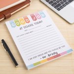 Blocco note colorato personalizzato At School Today con nome Festa dell'insegnante Apprezzamento della stagione scolastica Regalo per l'insegnante