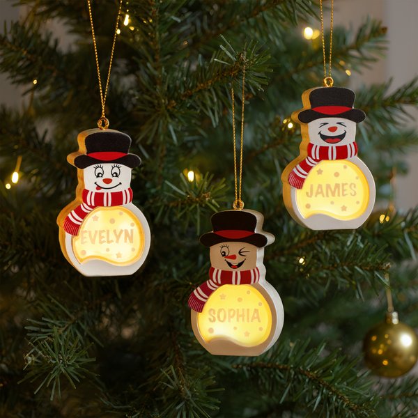 Personalized Cute Snowman LED Light Wooden Christmas Ornament with Name Christmas Tree Stocking Decor Winter Holiday Party Gift for Family Kids