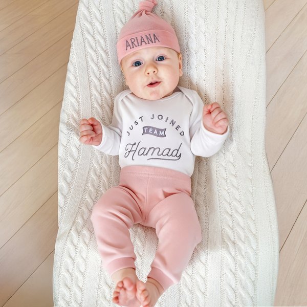 Personalized Just Joined Team 100% Cotton Soft Baby Bodysuit Knot Hat Pants Set with Embroidery Name Birthday Baby Shower Gift for Newborns