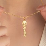 Collier de nom gothique personnalisé avec tête de mort Bijoux délicats Cadeau d'anniversaire et de Noël pour fille Femme Punk Enthusiast
