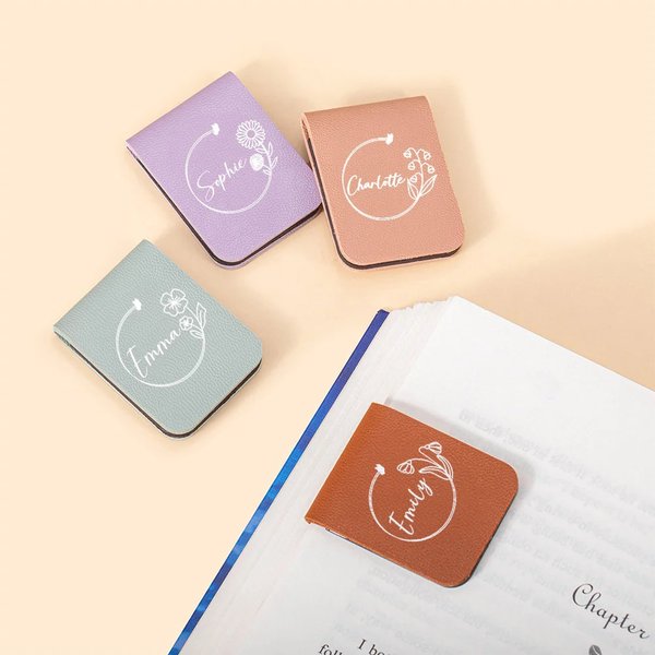 Gepersonaliseerde Geboortebloem Magnetische PU-leer Bladwijzerclip  met Naam Verjaardagscadeau voor Boekenliefhebbers en Boekenwurmen