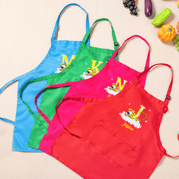 Personalisierte Langschwanz Leopard Marsupilami Initial einstellbare Schürze Koch Hut Set mit Namen Geburtstag Geschenk für Kinder | Callie × Marsupilami®
