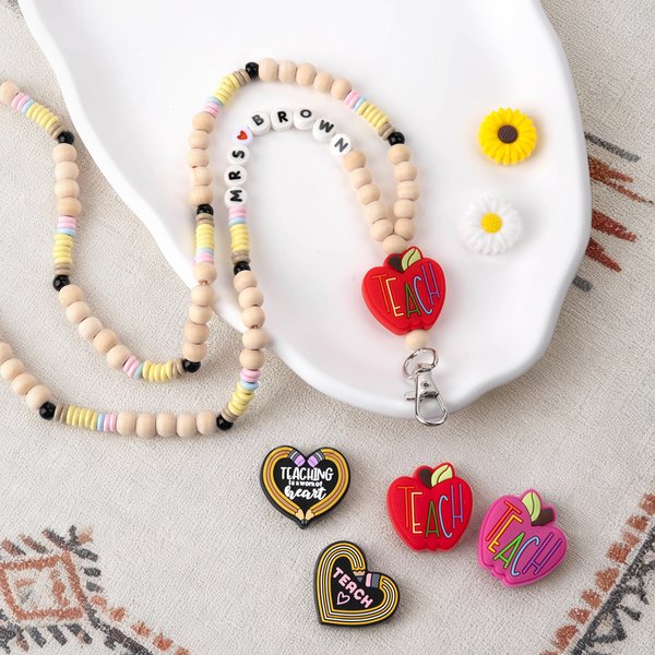 Gepersonaliseerde Pencil Apple Houten Beaded Badge Lanyard ID-kaarthouder met tekst terug naar school Waardering verjaardag Gift voor leraar