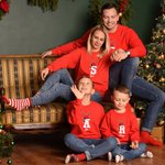 Sudadera personalizada con gorro de santa iniciales y nombre diseño de renos multicolor regalo de Navidad para familia adultos y niños