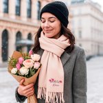Bufanda personalizada suave y cálida con nombre bordado floral colorido y borlas regalo de aniversario y cumpleaños para mujeres