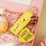 Personalized Birth Flower PU Leather Lipstick Case Keychain with Name and Heart-Shaped Mirror Makeup Essentials Birthday Anniversary Gift for Women