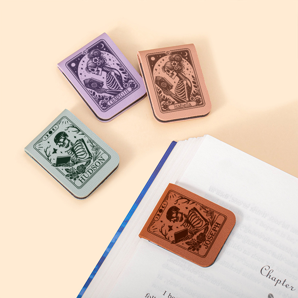 Squelette floral personnalisé Lire jusqu'à la mort Clip signet magnétique en cuir PU avec nom École Bureau Fournitures de bureau Cadeau d'anniversaire pour les rats de bibliothèque