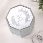 Personalisierte Samt Vintage Octagon Ring Box mit Namen Initial und Datum Hochzeit Vorschlag Verlobung Zeremonie Geschenk für Newlyweds Braut Paare