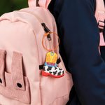 Porte-clés NFC personnalisé en forme de botte pour sac d'urgence avec nom et texte Utilisation quotidienne Cadeau de rentrée scolaire pour garçons filles