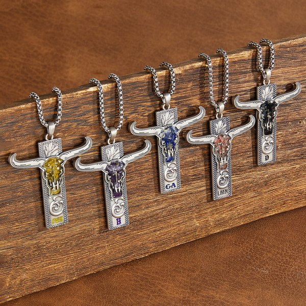 Personligt Western-Style Cow Skull Monogram Halsband Födelsedagspresent för Cowboys Cowgirls
