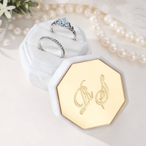 Scatola per anelli in velluto vintage personalizzata con nome, iniziali e data Proposta di matrimonio Regalo per la cerimonia di fidanzamento degli sposi.