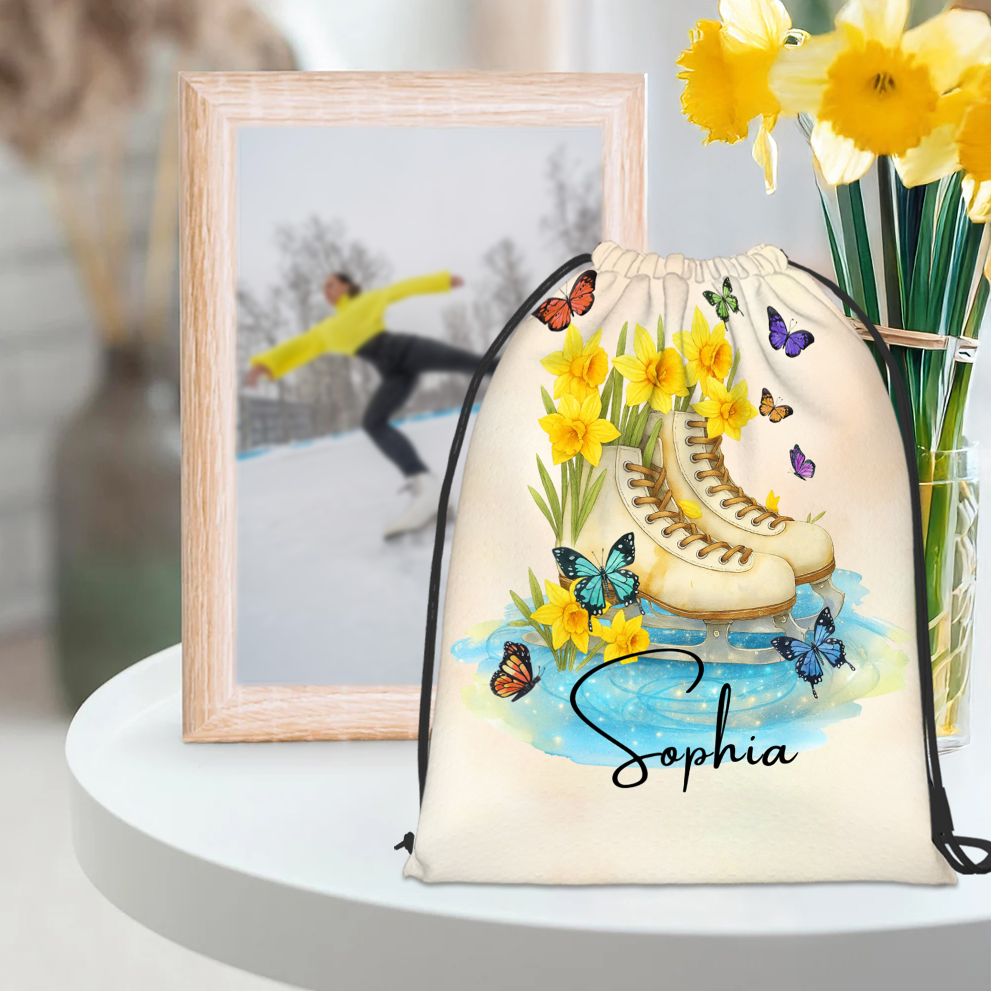 Chaussures de patinage personnalisées Fleur de naissance Grande capacité Sac à cordon avec nom Voyage Formation Cadeau d'anniversaire pour les patineurs enthousiastes Étudiants