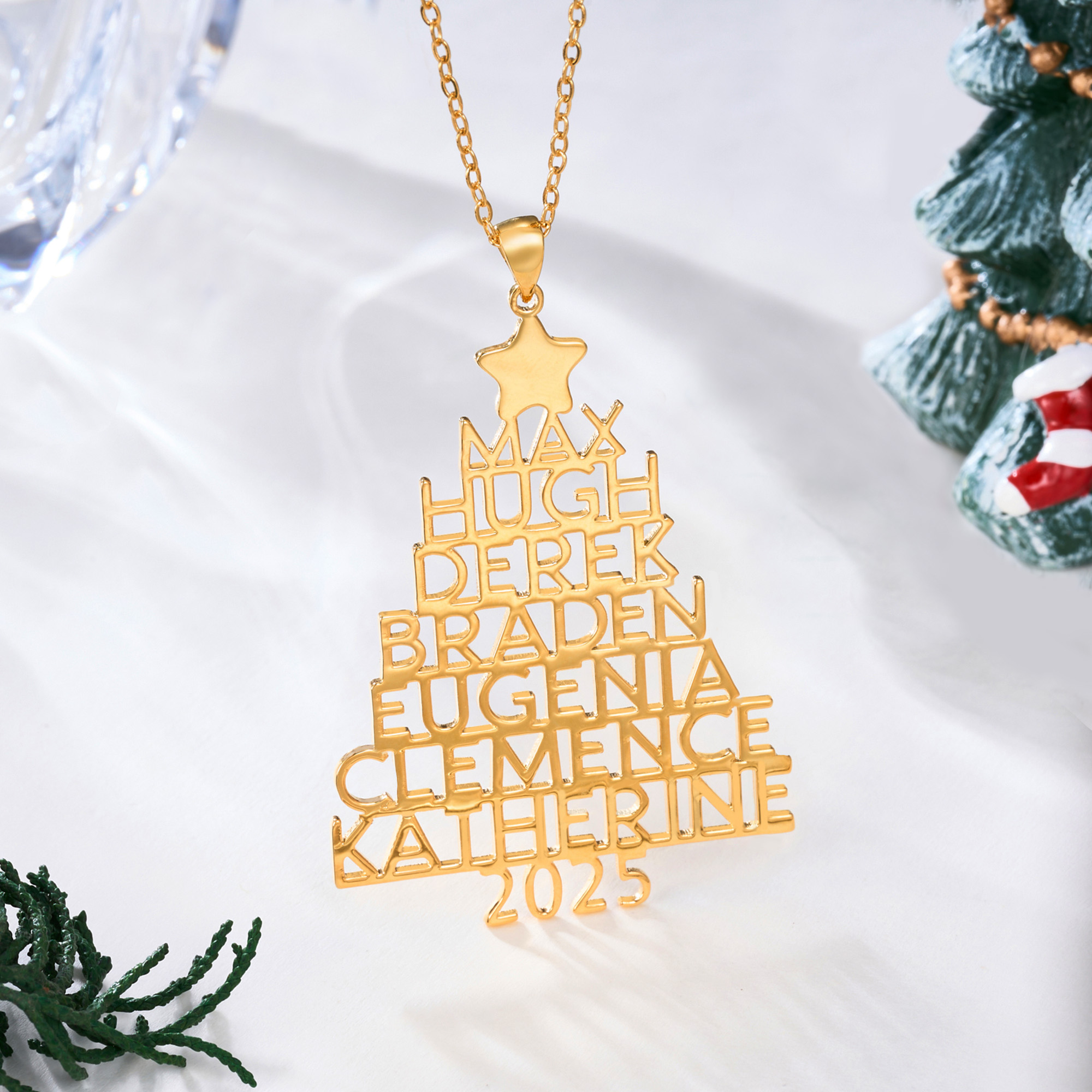 Collier d'arbre de Noël personnalisé 2-8 noms de famille Bijoux délicats Anniversaire Cadeau de Noël pour la famille Grand-mère Femmes