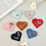 Marcapáginas personalizado en forma de corazón de cuero PU con flor de nacimiento y nombre regalo de cumpleaños para amantes de los libros
