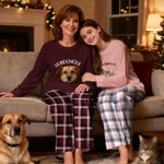 Personalisierter Schlafanzug mit Haustier-Foto und Wunschspruch inklusive Pyjama-Oberteil und Karierter Pyjamahose Geschenk für Haustierbesitzer Damen