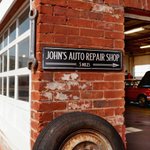 Letrero metálico retro personalizado multicolor con nombre y texto Taller de garaje Decoración de jardín Inauguración de la casa Regalo de cumpleaños para entusiastas del estilo retro