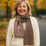 Bufanda de punto personalizada suave y cálida con bordado de flor de nacimiento y nombre para accesorio de moda regalo de cumpleaños para familiares