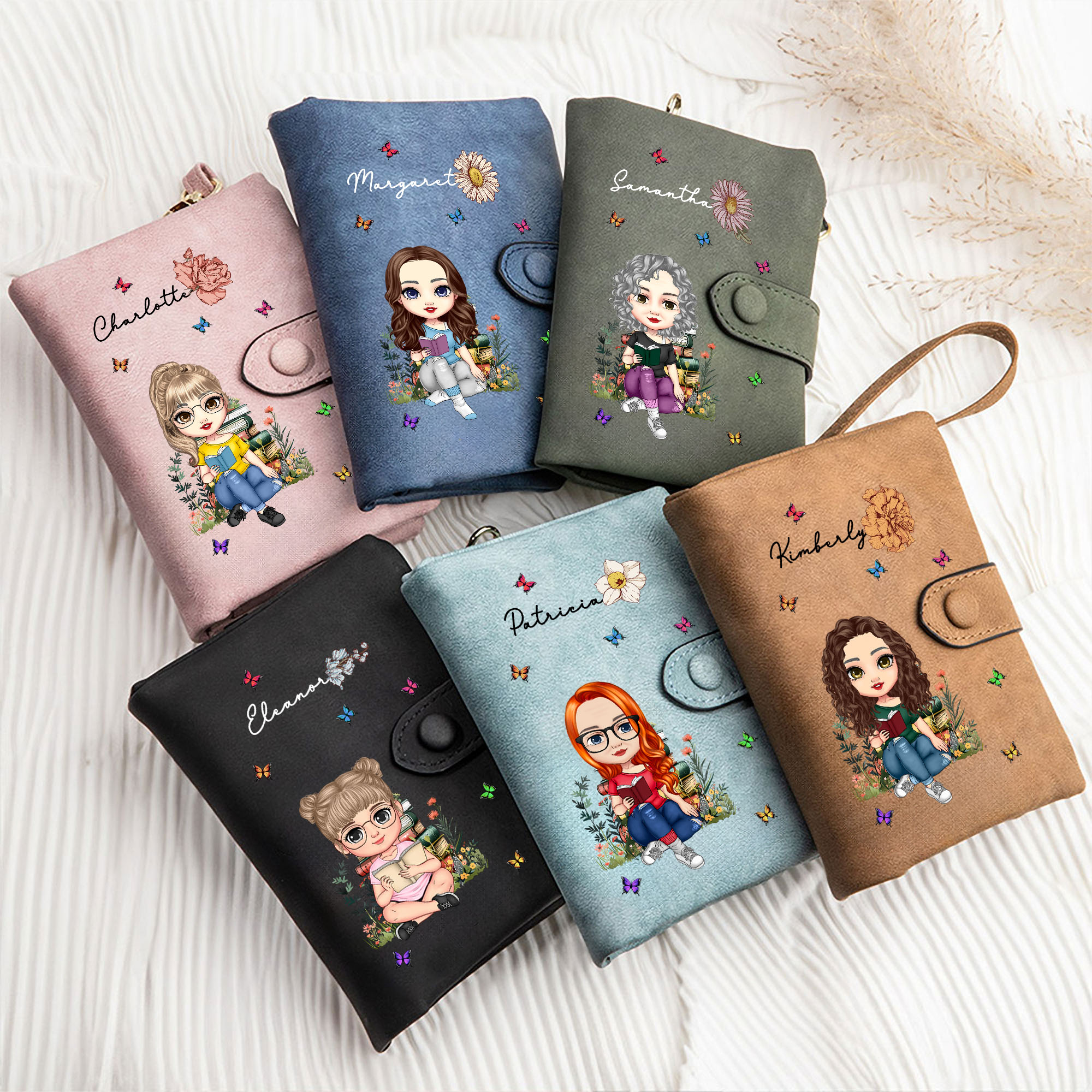 Personnalisé Cartoon Reading Character Birth Flower Tri-Fold PU Leather Wristlet Wallet with Card Holder and Name Birthday Gift for Bookworms (Cadeau d'anniversaire pour les rats de bibliothèque)