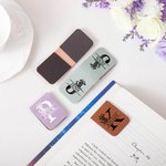 Gepersonaliseerde Bloemmotief PU-leer Magnetische Bladwijzerclip met Naam en Initiaal voor Lezen en Schrijven Verjaardagscadeau voor Boekenliefhebbers