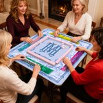 Alfombrilla de Mahjong personalizada con monograma de flores azules y blancas y bolsa de almacenamiento Accesorio de juego Regalo de cumpleaños navideño para los amantes del Mahjong