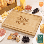 Personalised Snowflake Christmas Hat Initial Name Bamboo Cutting Board with Juice Groove Christmas Housewarming Gift for Family Friends