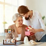 Personalisiertes Fotos-Nachtlicht mit 6 Fotos Namen und Wunschtext inklusive Holzsockel Wohndeko Geburtstag Jahrestag Geschenk für Eltern Großeltern