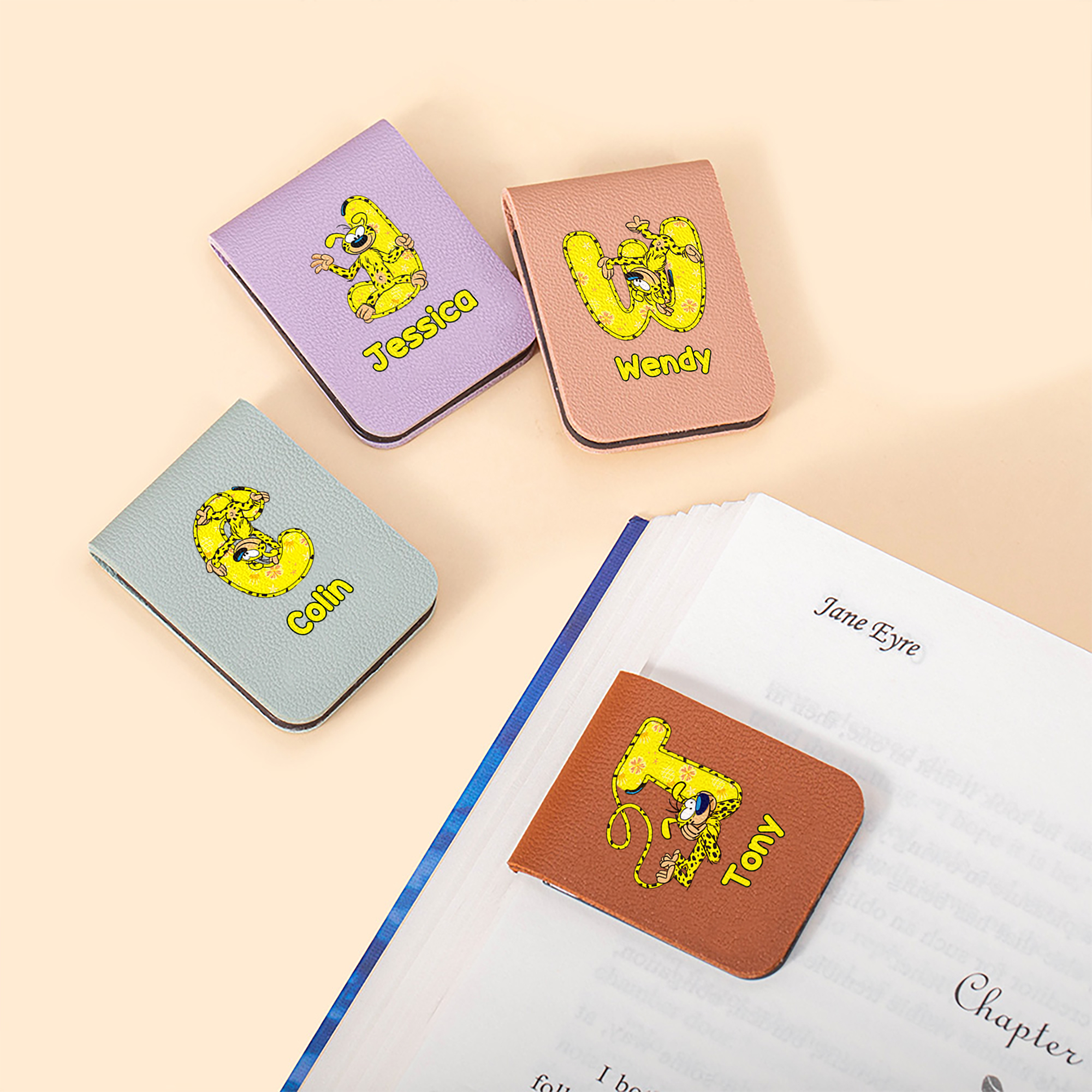 Marque-page magnétique avec nom Cadeau d'anniversaire pour enfants Callie × Marsupilami®.