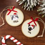 Ornamento ricamato personalizzato con il volto dell'animale domestico, con nome e fiocco rosso, regalo di Natale per gli amanti degli animali.