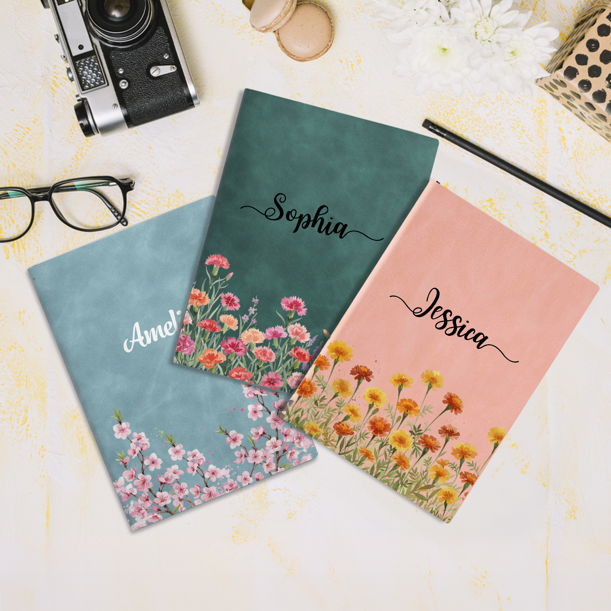 Cahier de notes A5 personnalisé avec nom, style aquarelle, fleur de naissance, usage quotidien, cadeau d'anniversaire pour les amis et la famille