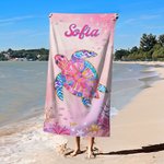 Personlig strandhandduk med havsdjur design superstor och snabbttorkande med namn perfekt present för semester eller födelsedag